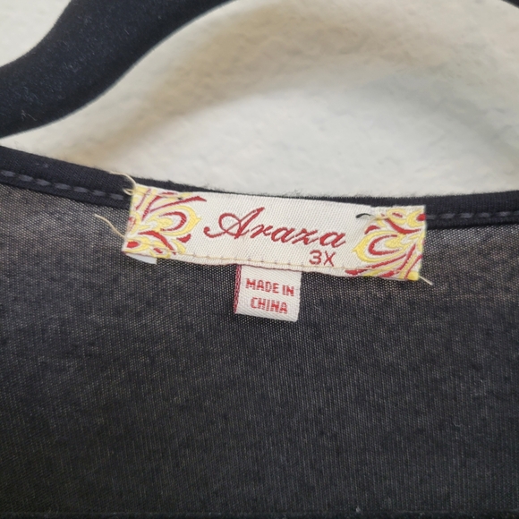 Araxa Black and White Embroidered Long Sleeve Sharkbite Boho Tunic Plus … - Picture 2 of 4